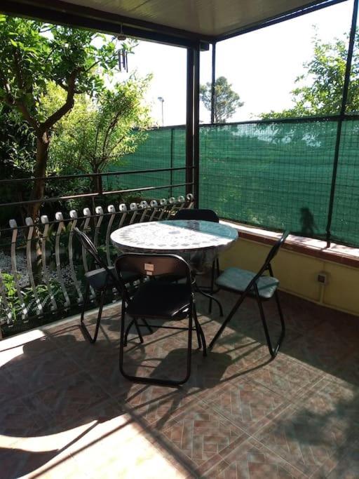 Loft Sotto Il Vulcano, Con Posto Auto Privato Zafferana Etnea Exterior foto